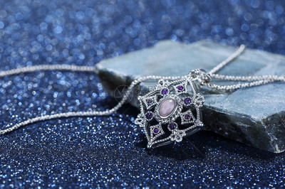 揭秘宝石首饰拍摄的艺术 摄图网VRF高清图片素材免费下载