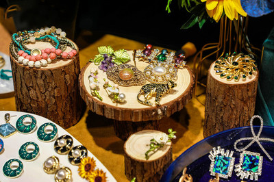 璀璨与温情的邂逅 现代首饰店的魅力世界